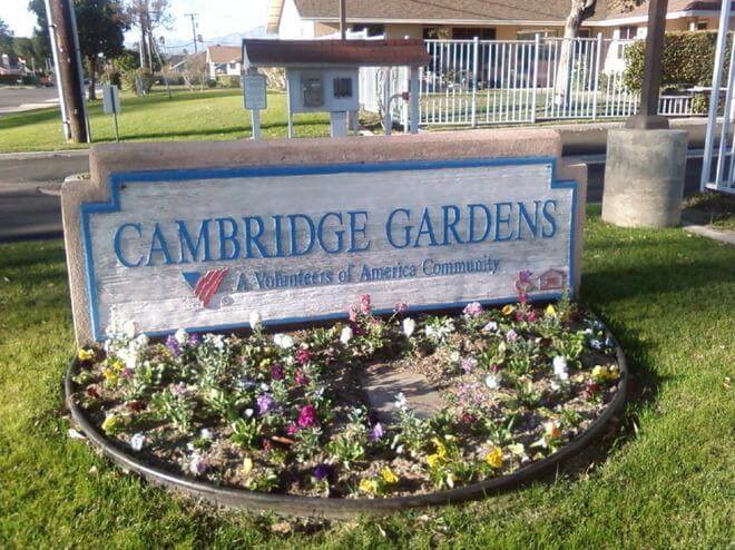 CAMBRIDGE GARDENS SIGN