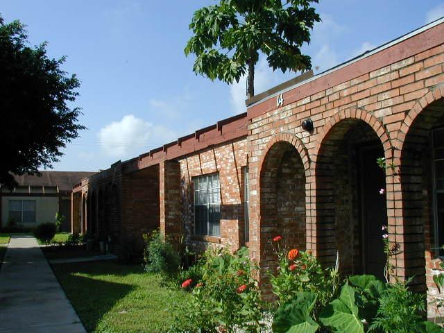 san juan village apartmetns exterior