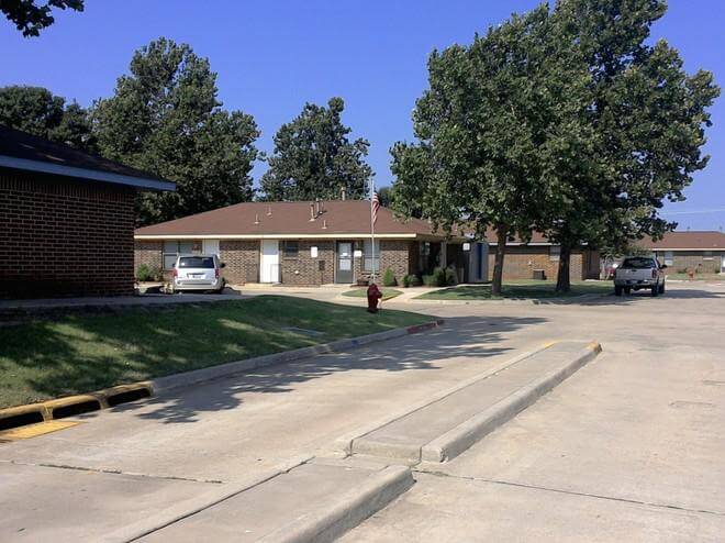 MEADOW CLIFF APARTMENTS BUILDING