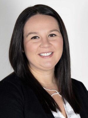bio image of stephanie wicker pace mi